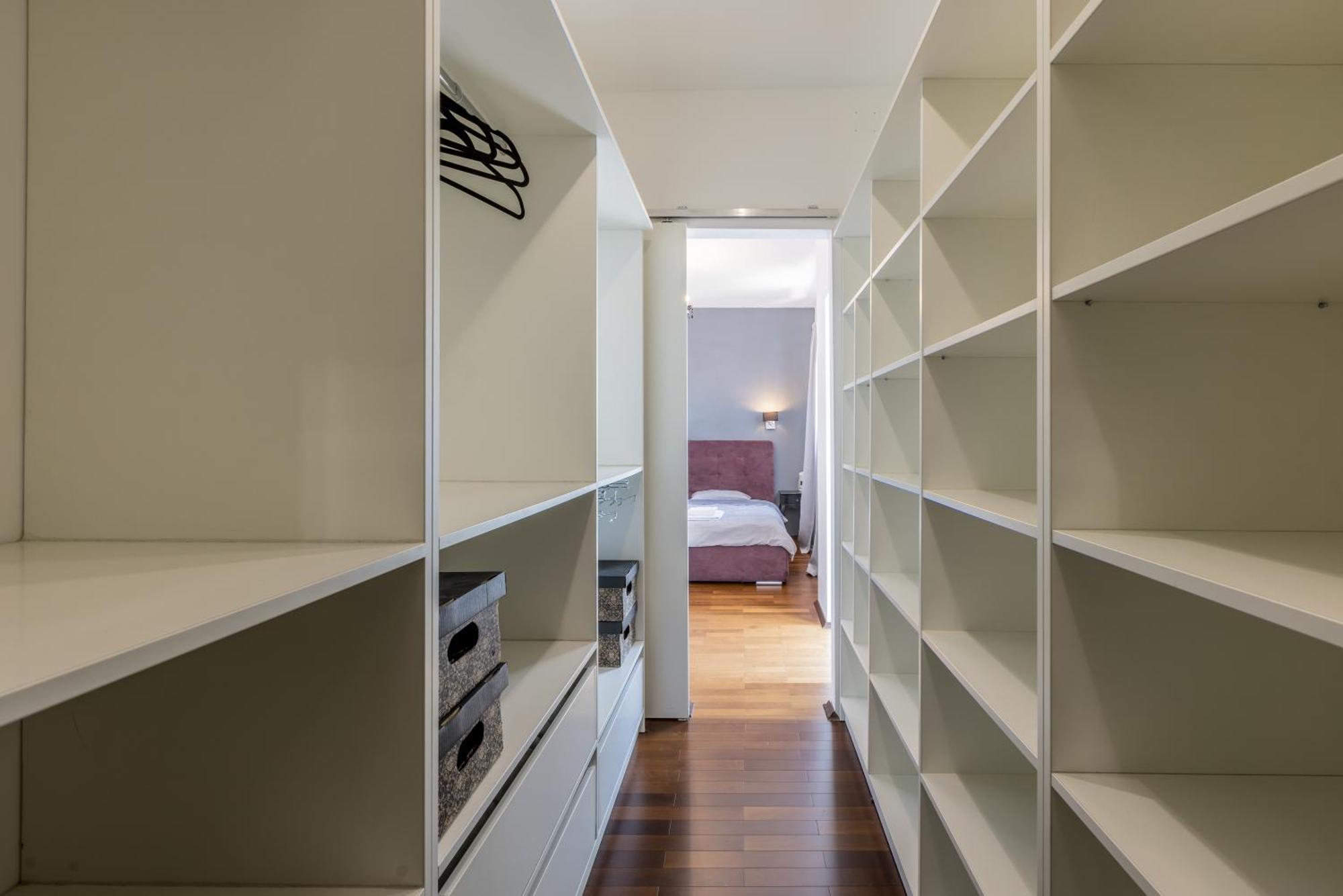 Central Park Apartment With Terrace Split Bagian luar foto
